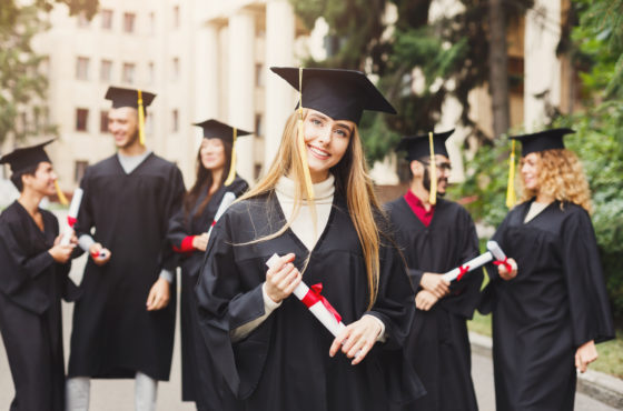 Guide to Successfully Recruiting Recent Graduates