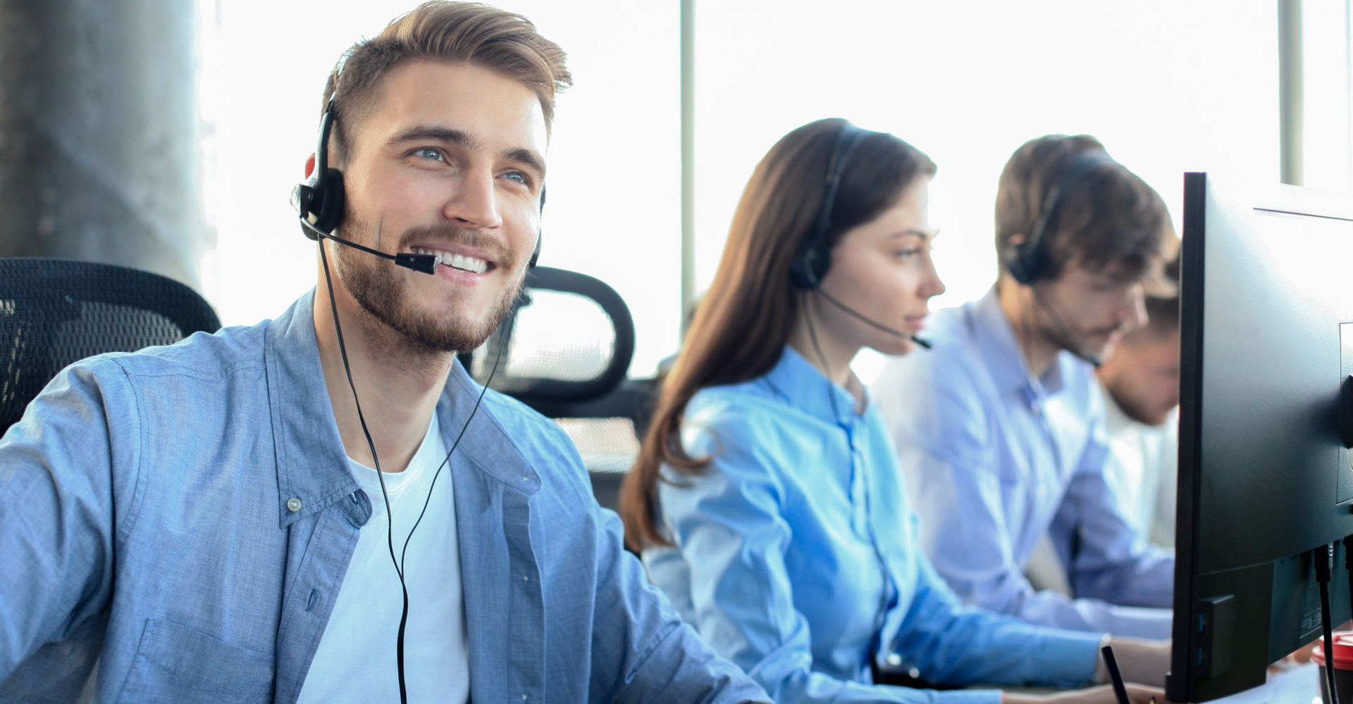 how-to-overcome-hiring-challenges-in-the-customer-service-industry